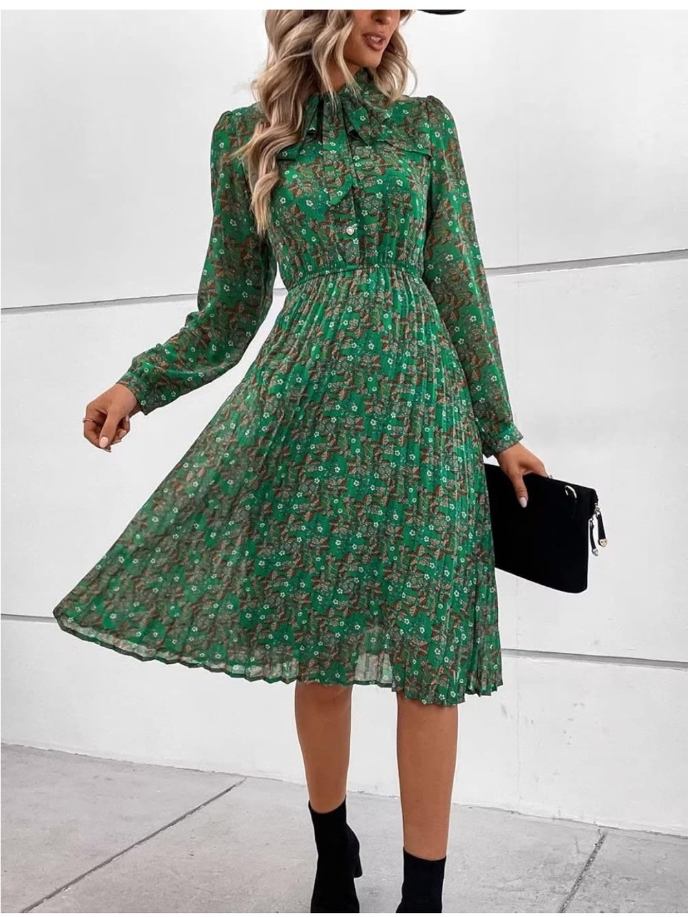 Women’s Elegant Vintage-Inspired Green Floral Bow-tie Pleated Midi Dress Size M